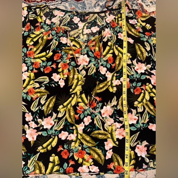 NEW Jessica Simpson Sz 2X 2Piece Set Crop Pants + V-Neck Top Island Wild Flower - Picture 3 of 15